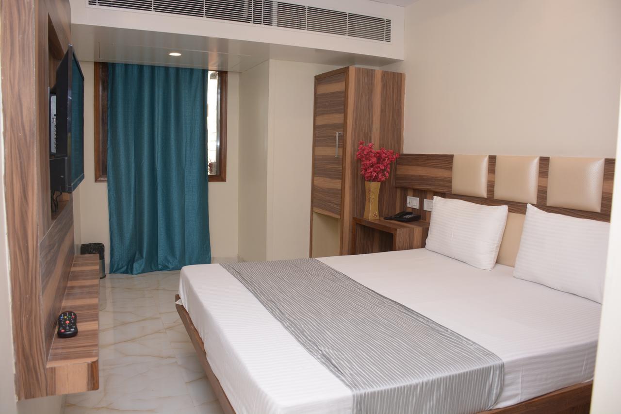 Hotel Golden Oasis - A Well Hygiene Property Paharganj Εξωτερικό φωτογραφία