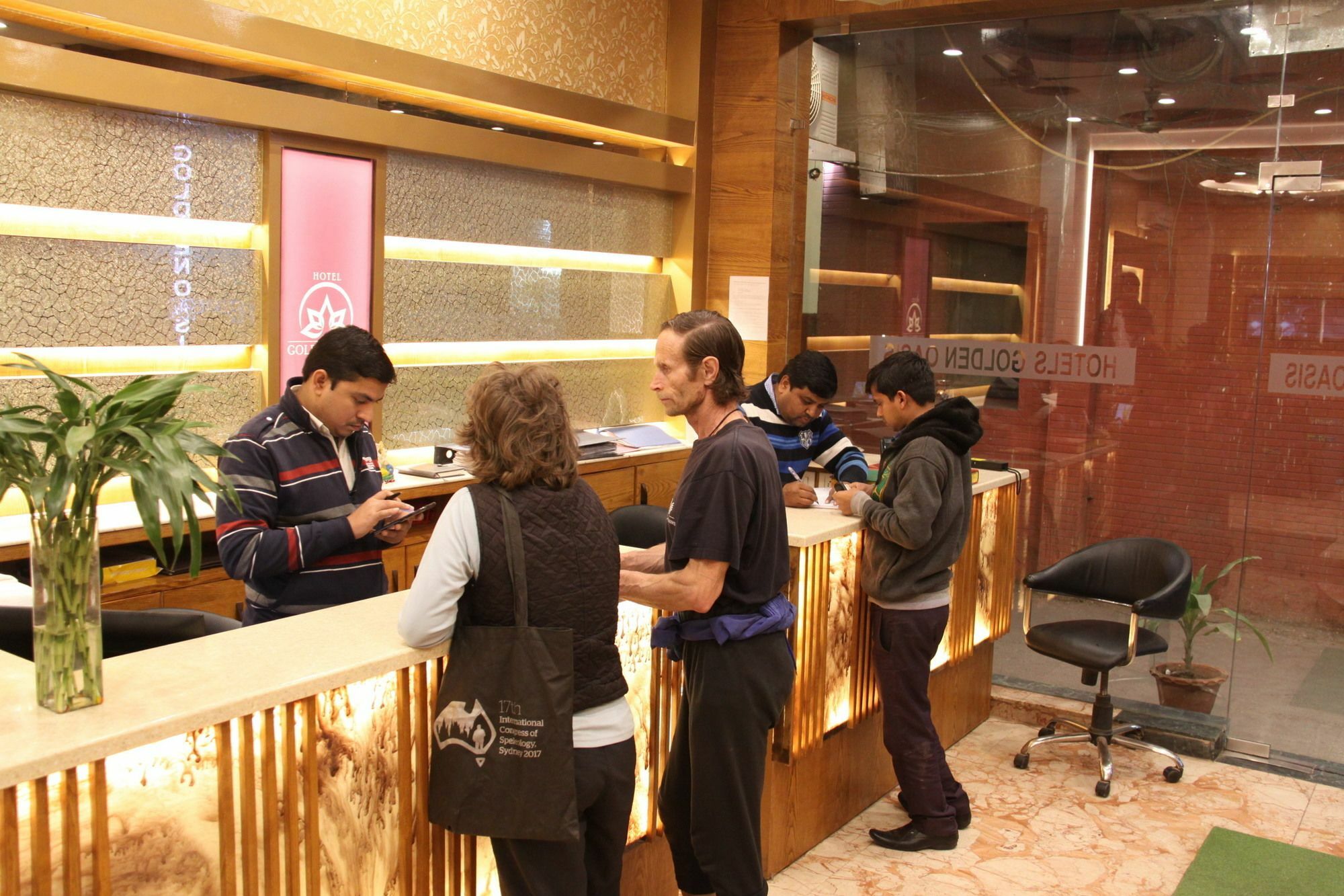 Hotel Golden Oasis - A Well Hygiene Property Paharganj Εξωτερικό φωτογραφία
